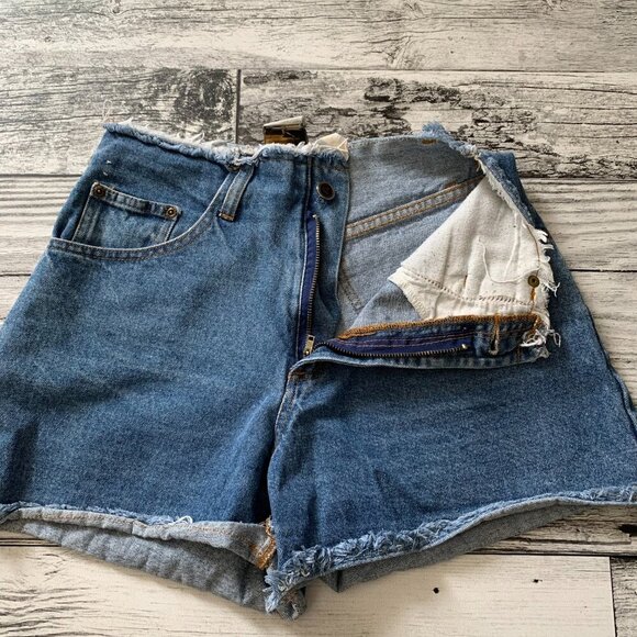 Vintage 90s G-2000 High Rise Raw Hem Denim Mom Jean Shorts - Picture 3 of 12
